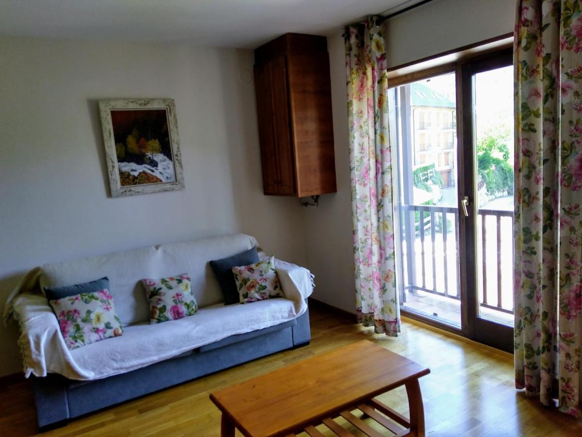 Apartamento Erta Pla de l'Ermita Luaran gambar