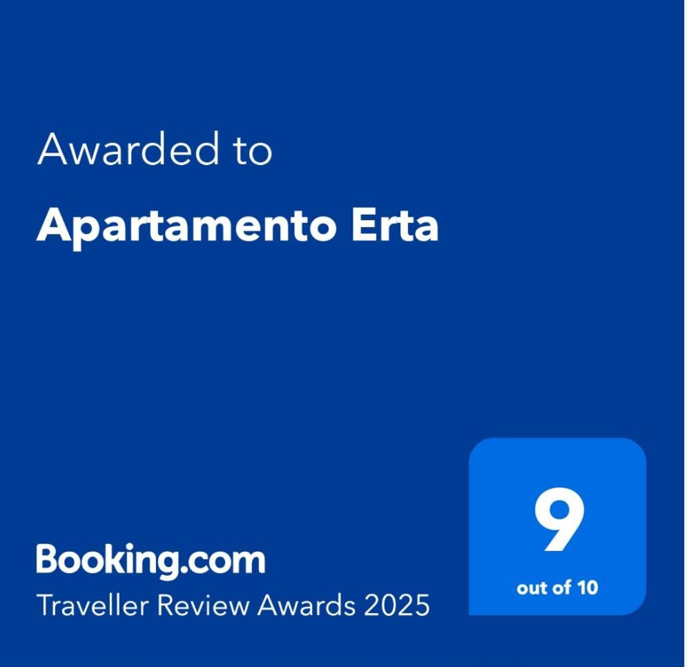 Apartamento Erta Pla de l'Ermita Luaran gambar