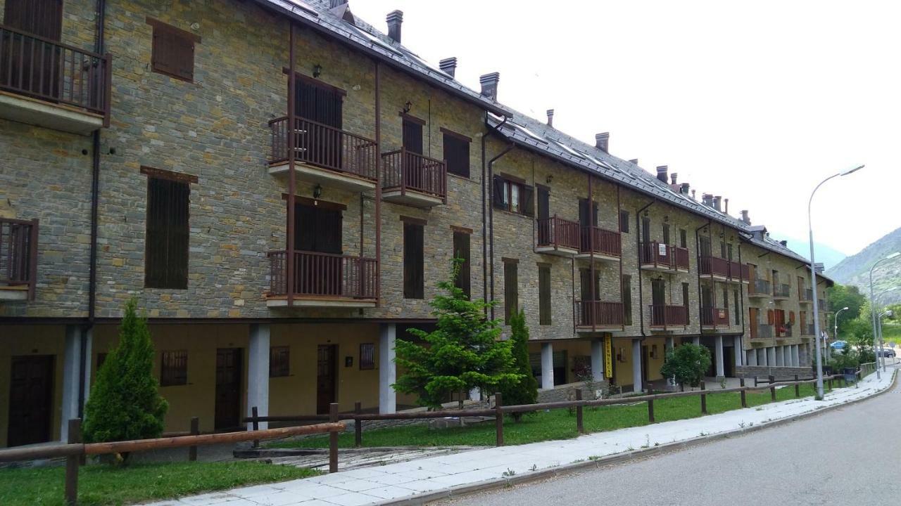 Apartamento Erta Pla de l'Ermita Luaran gambar